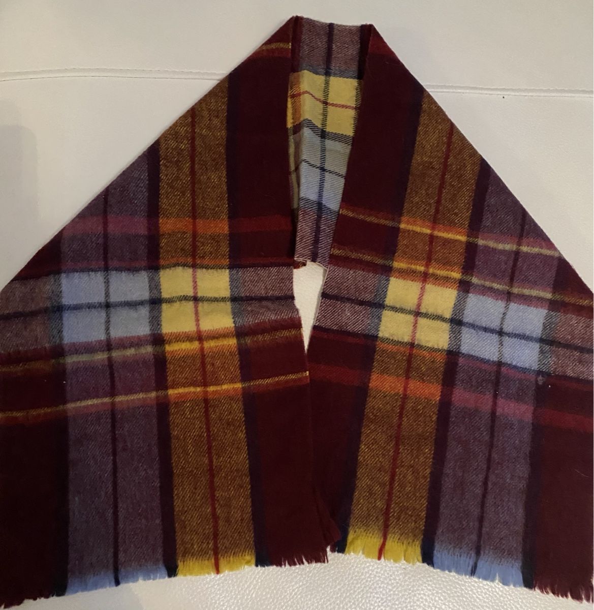 Foulards, Tücher & Schals: Wolle Schal – Gebraucht aus Opfikon von Luis144 4