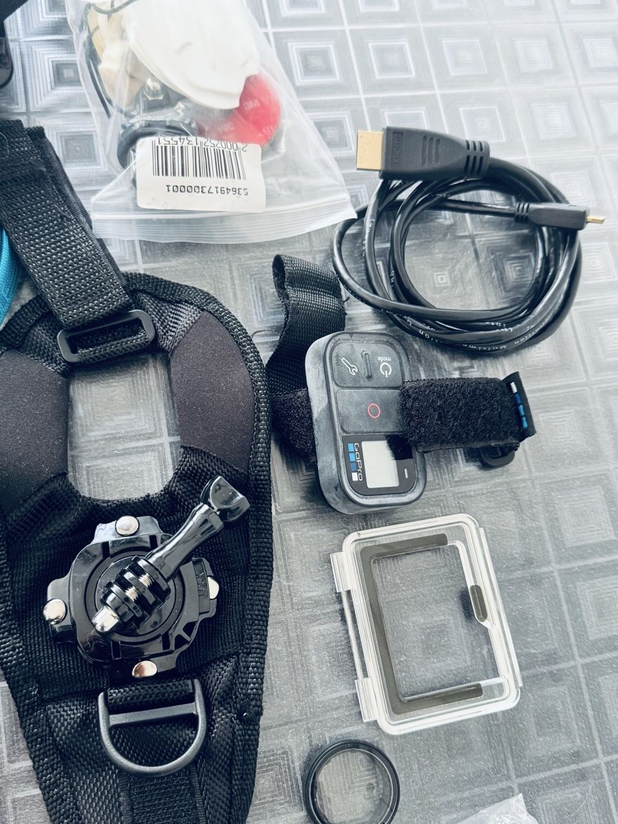 Gopro Action Cam: Go pro Hero 4 – Gebraucht aus Moutier von Rossiforever 5