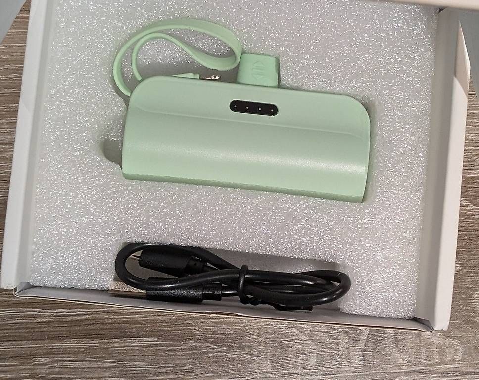 Batterie: Mini Power Bank Portatile per iPhone e Android – Nuovo e nell'imballaggio originale da Claro venduto da Dona1785
