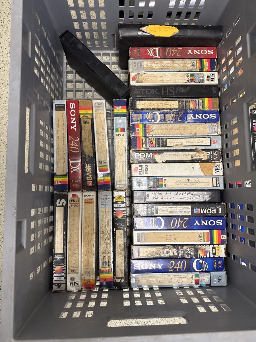 Tutti i VHS: Diverse Videokassetten – Usato da Grosswangen venduto da winkelfeld 1