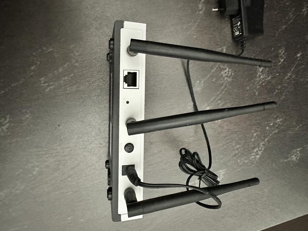 TP-Link Unità & Adattatore: TP-LINK TL WA901ND – Usato da Biberist venduto da swiss-made 1