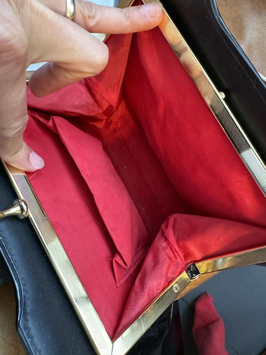 Borse da donna: Lackleder Vintage Tasche – Usato da Obfelden venduto da cesarina10