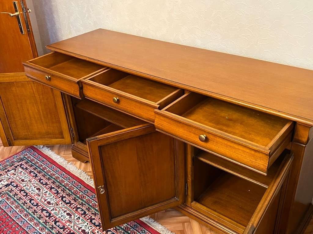 Cassettiere: Selva Kommode Sideboard Nussbaum Anrichte Biedermeier – Usato da Gemünden venduto da GEUENWALD 1