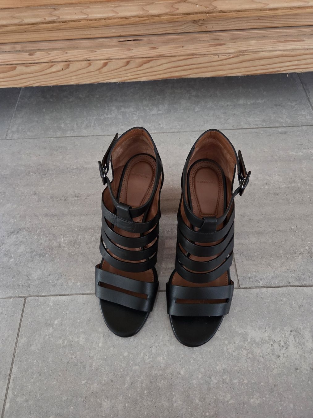Givenchy Scarpe da donna: schöne Sandalen, Givenchy – Usato da Wiesendangen venduto da Sinhuk 5