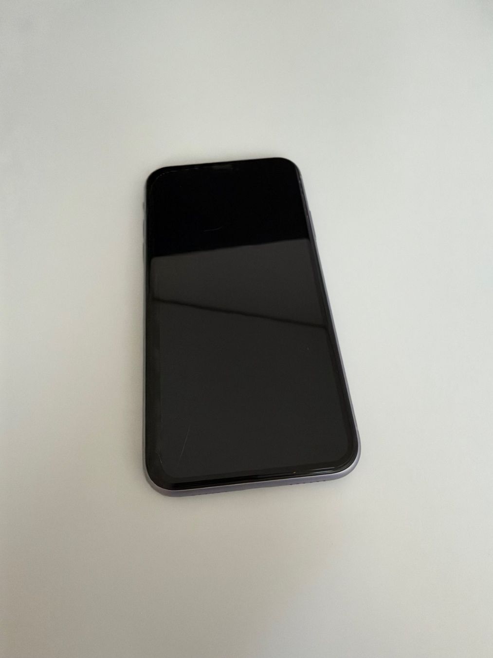 Apple Telefoni cellulari / Smartphones: Apple iPhone 11, 256 GB - Violett – Usato da Chur venduto da swissriddle 2