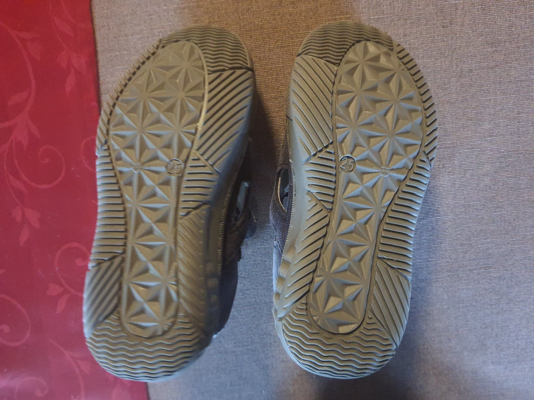 Scarpe per ragazzi: Sandales taille 25 – Usato da Montmollin venduto da islachat 1