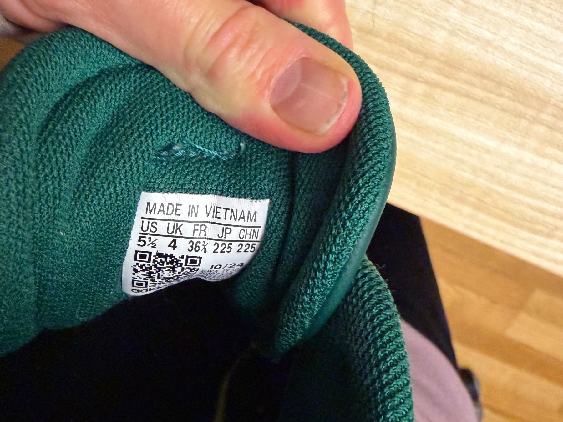 Adidas Schuhe für Mädchen: Sneaker von Adidas – Gebraucht aus Langwiesen von man_zqs6 1