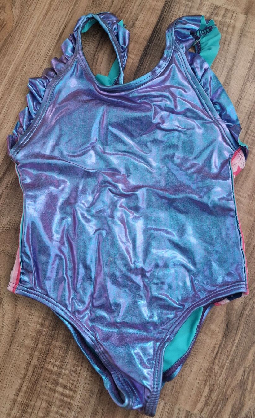 Costumi da bagno & Bikini: Mädchen Design Badeanzug Glitzer Look, NEU – Nuovo e nell'imballaggio originale da Riken AG venduto da cha_2svd