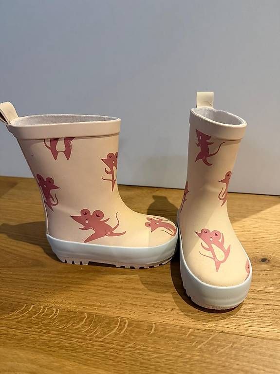 Scarpe per ragazzi: Kinderstiefel Grösse 20 – Usato da Adligenswil venduto da jimbo89 1