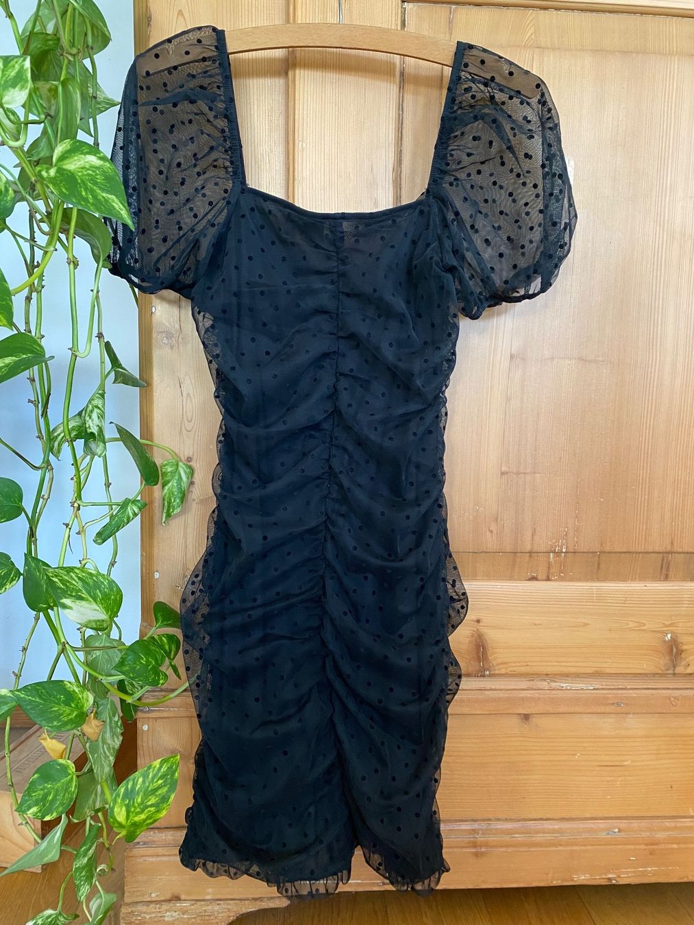 H&M Vestiti: schwarzes kurzes Kleid – Nuovo (secondo la descrizione) da Riedholz venduto da lenibeni03 2