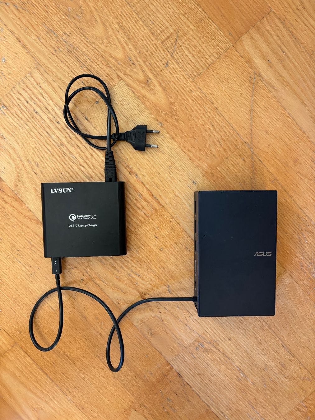 Asus Dockingstation: ASUS SimPro Dock 2 – Gebraucht aus Lausen von sineri 4