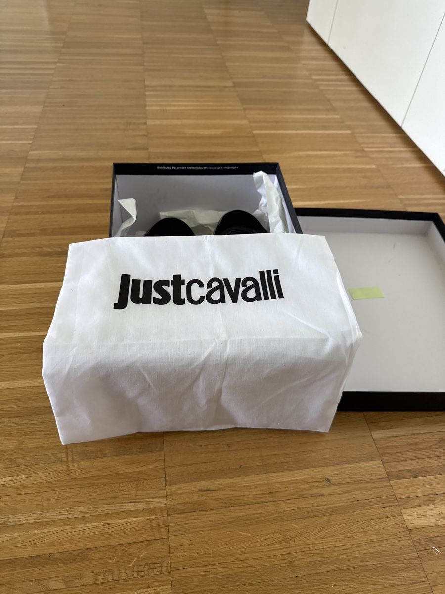 Scarpe da uomo: Justcavalli – Nuovo (secondo la descrizione) da Menzingen venduto da Dali2504 4