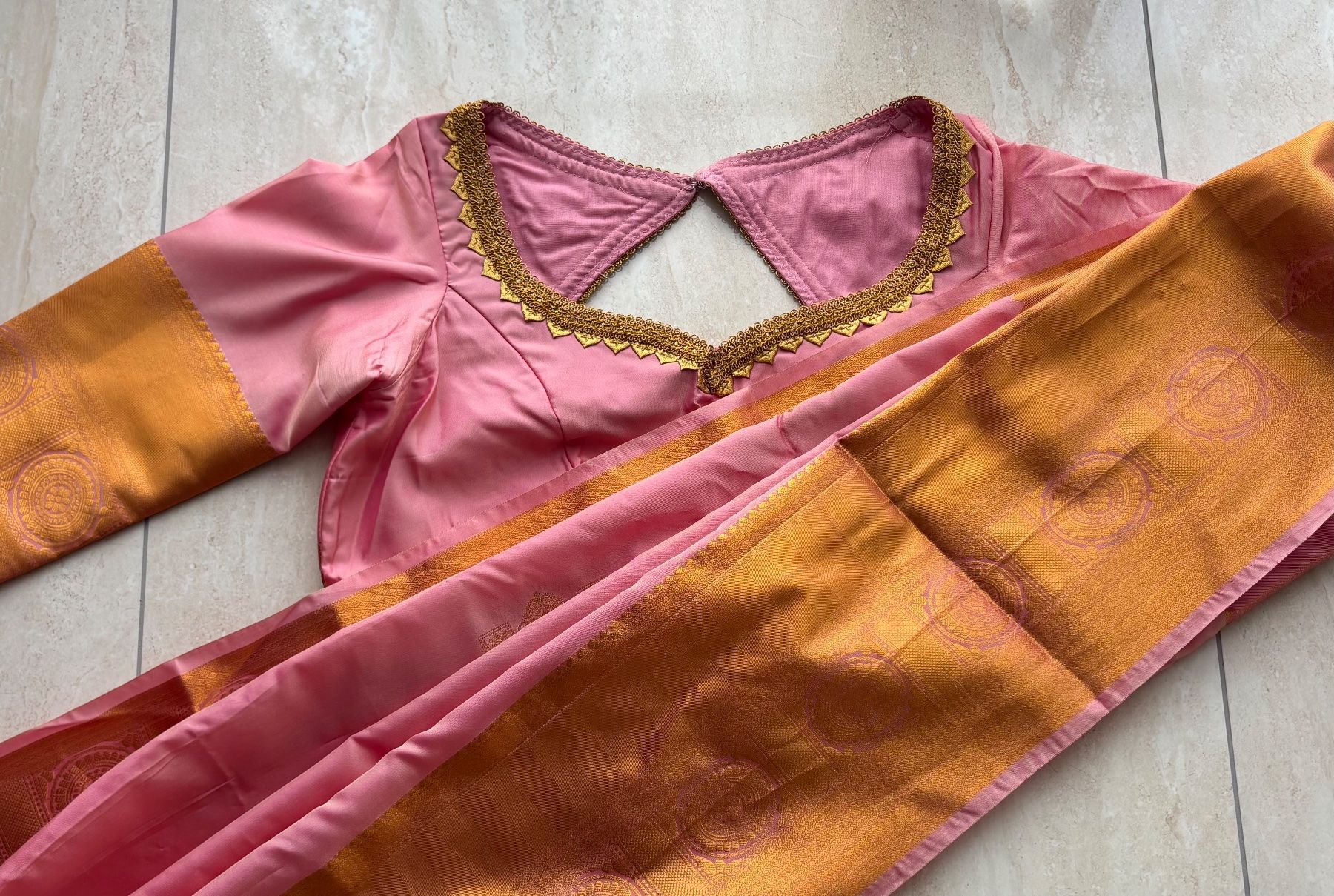 Vestiti: Saree in babypink – Nuovo (secondo la descrizione) da Wichtrach venduto da Alyasahana