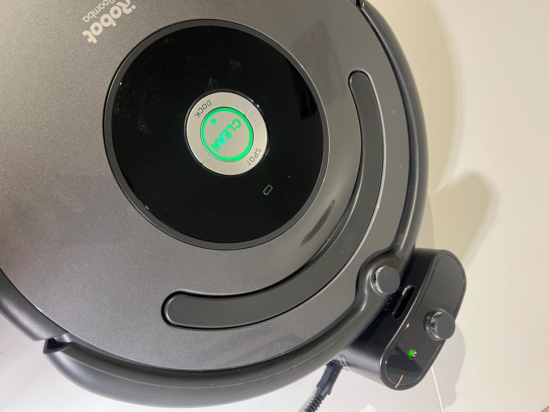 Irobot Staubsauger & Zubehör: iRobot Roomba gris – Gebraucht aus St-Pierre-Clages von ste_xk6p 5