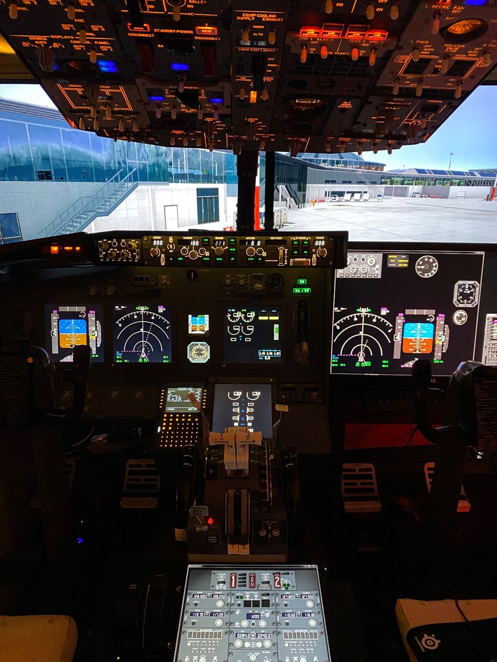 PC: Flugsimulator-Cockpit (Jetmax Boeing 737-800) – Usato da Wilen b. Wollerau venduto da Nobu 1