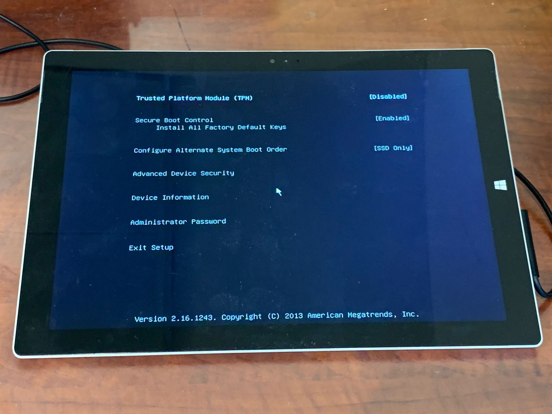 Microsoft Tablet PC: Surface Pro 3 4GB+128GB Silver Defekt – Difettoso da Wetzikon ZH venduto da uelivernetzt