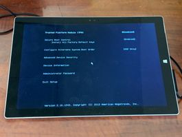 Surface Pro 3 4GB+128GB Silver Defekt