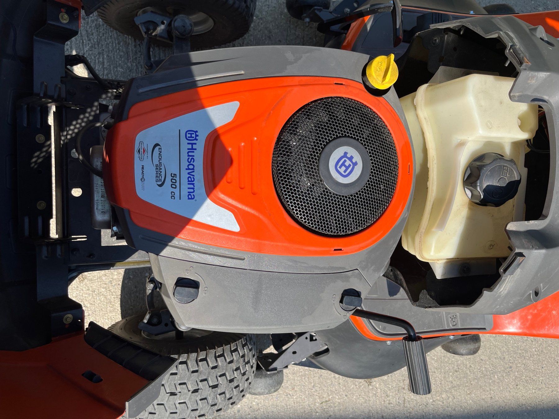 Husqvarna Rasenmäher: Husqvarna TC242 – Gebraucht aus Cazis von la-torre-work-snc 4
