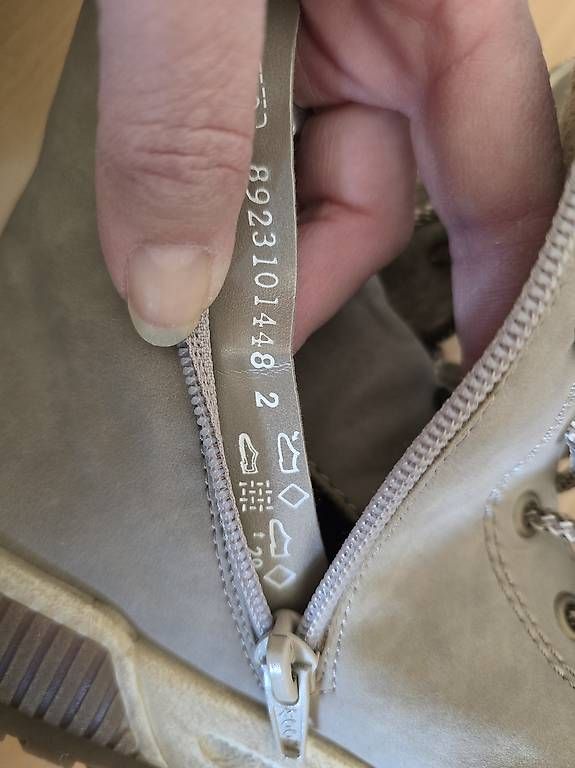 Scarpe da donna: Schuhe Rieker Grösse 40 – Usato da Reinach BL venduto da Cry69 1