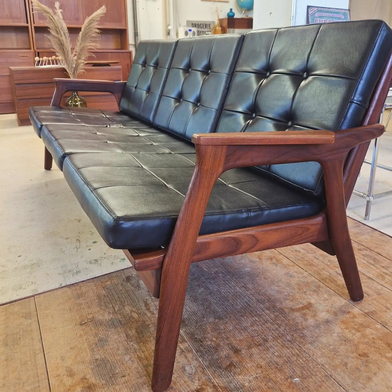 France & Søn Divani: Ole Wanscher Danish Teak Sofa, Vintage, 1970 – Usato da Urtenen-Schönbühl venduto da Atelier21_bern 4