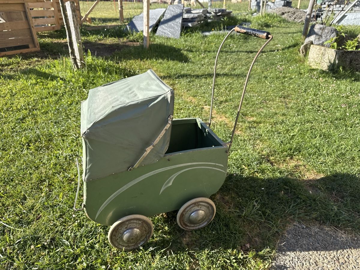 Carrozzine per bambole: Original Ruckstuhl Puppenwagen – Usato da Reichenbach i. K. venduto da Kusi8