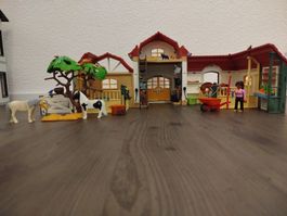 Playmobil - Grosser Reiterhof gebraucht aber gut erhalten