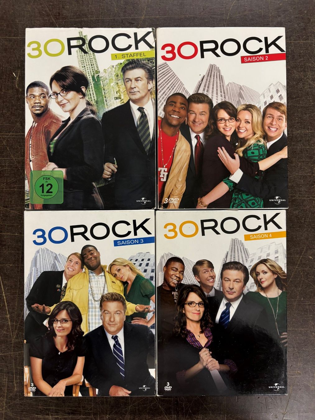 Tutti i DVDs: 30 Rock Staffel 1 bis 4 – Usato da Basel venduto da andipfandi