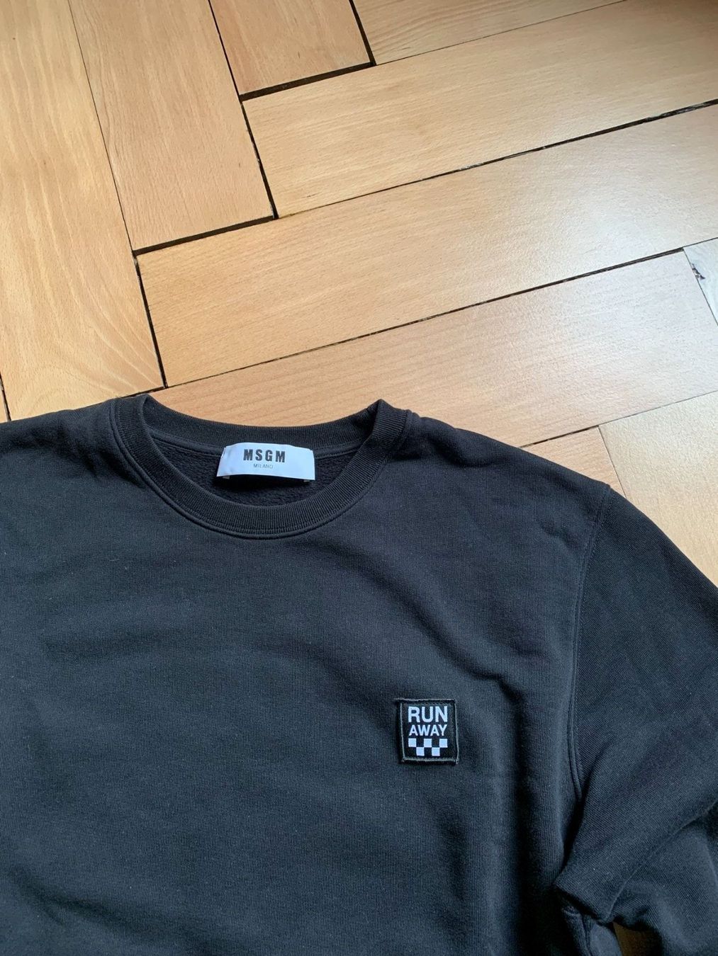 MSGM Pullover & Sweatshirts: MSGM Sweatshirt schwarz M – Gebraucht aus Zürich von Diazaio 1