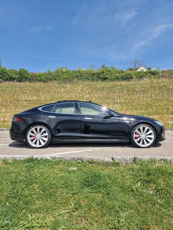 Tesla Model S P85D / FREE Supercharge / Frisch ab MFK