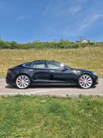 Tesla Model S P85D / FREE Supercharge / Frisch ab MFK