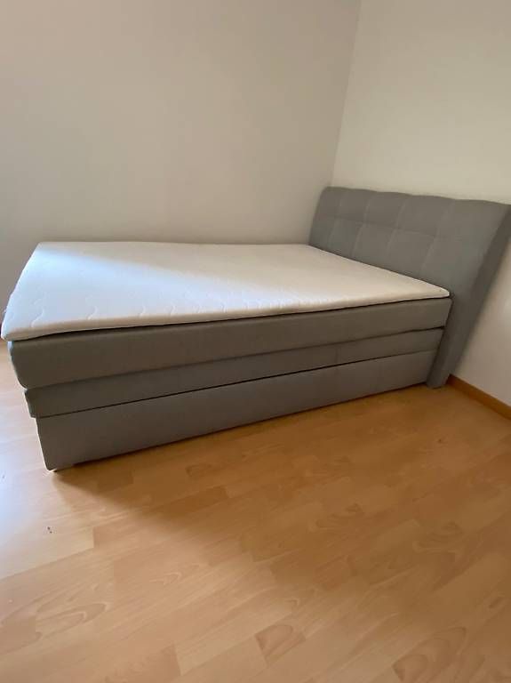 Lits: Letto Box Spring – D'occasion à Locarno par tigre007
