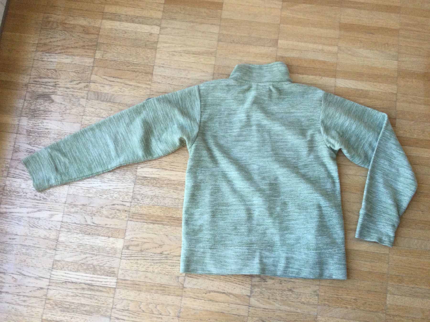 Lotti & Set di vestiti: Fleece Anzug Lassie Mädchen, Gr 128 – Usato da Zürich venduto da VorlonShadow 5