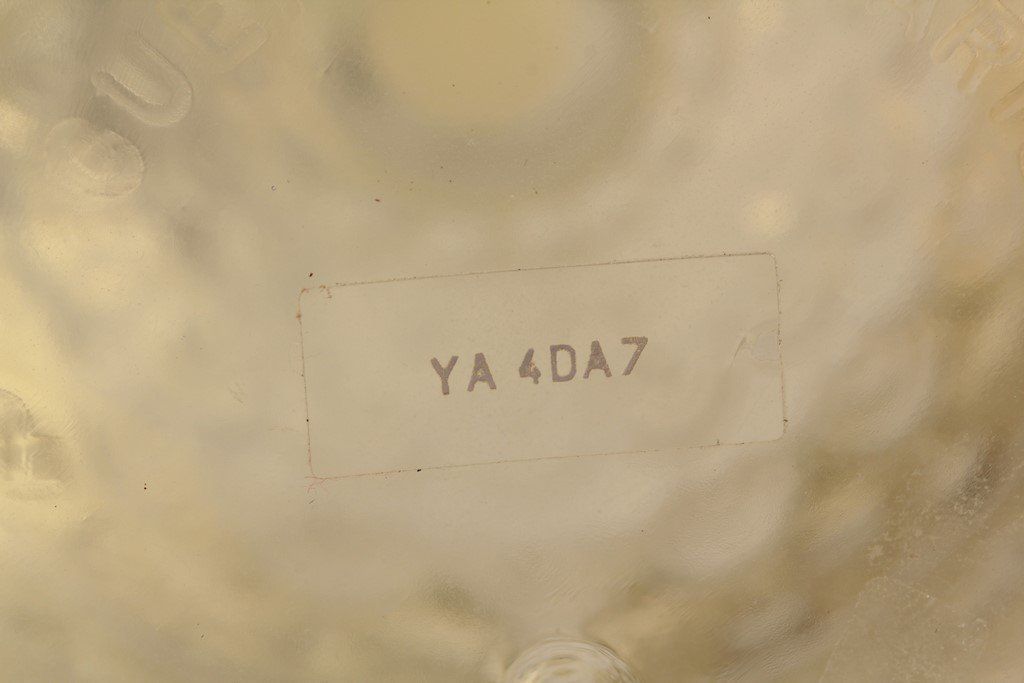 Guerlain Profumi & Eau de Toilette: GUERLAIN Eau de Cologne impériale 1L – Usato da Vandoeuvres venduto da Dom-Tom 5