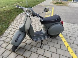Piaggio VNX 1 Vespa P 125 Jg 1982