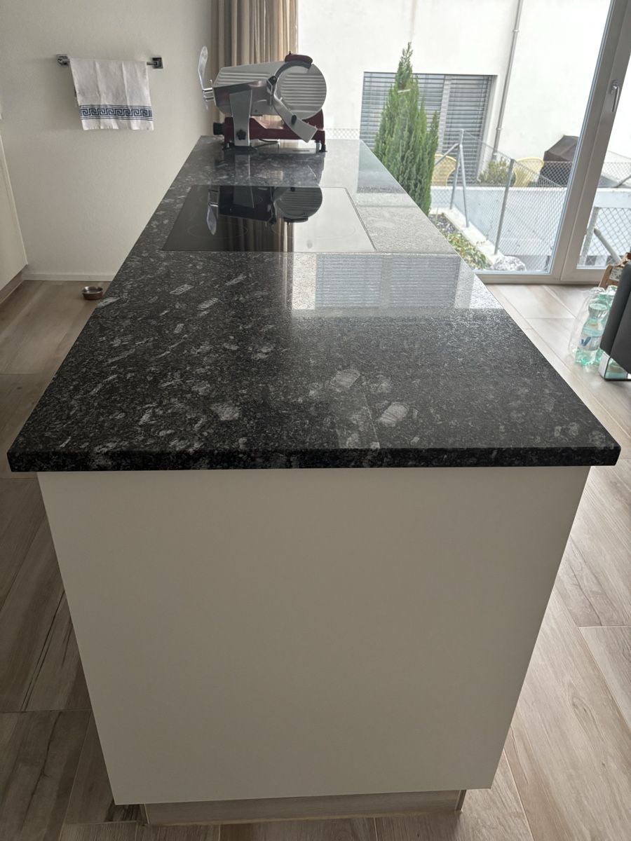V-Zug Cucine complete: Kochinsel mit V-ZUG Geräten – Usato da Dottikon venduto da Guido240 2