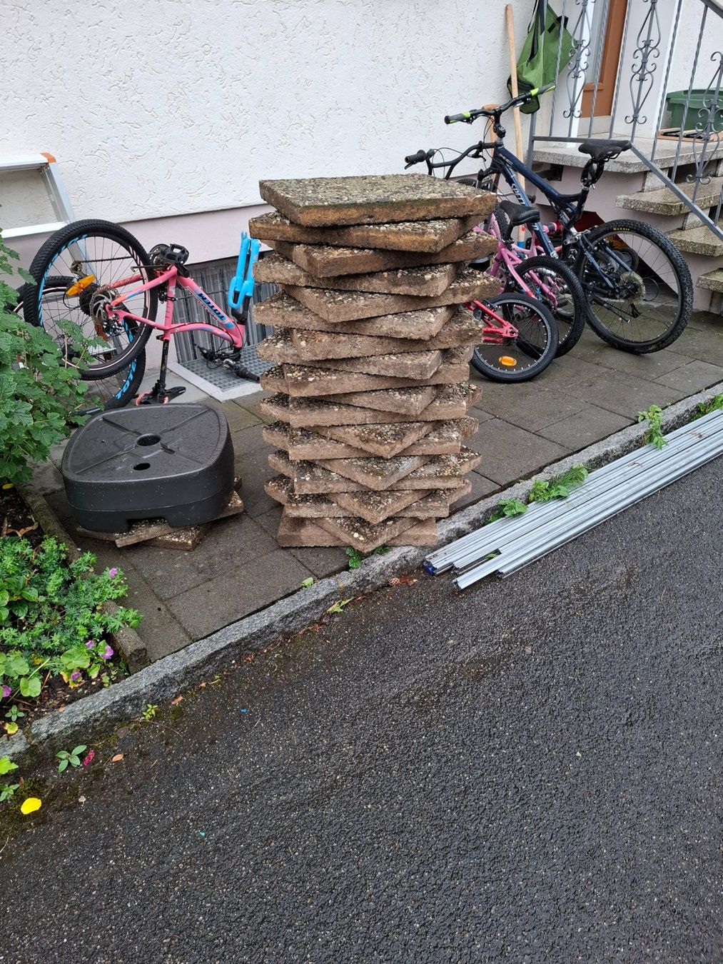 Piatti di portata: Garten Plattn – Usato da Reinach BL venduto da flurine