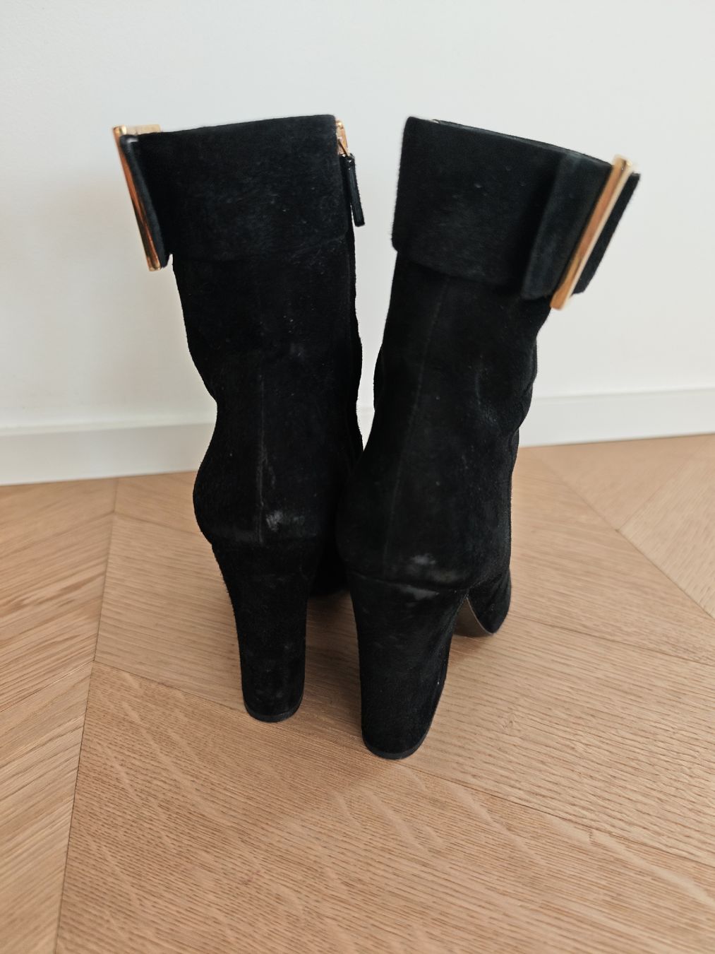 Gucci Scarpe da donna: GUCCI Wildleder Stiefeletten Tom Ford – Usato da Erlenbach ZH venduto da nlh 5