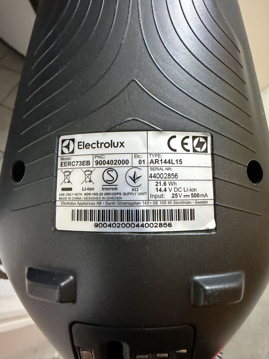 Electrolux Staubsauger & Zubehör: Electrolux Rapido Handstaubsauger  – Gebraucht aus Güttingen von jos_787s 3