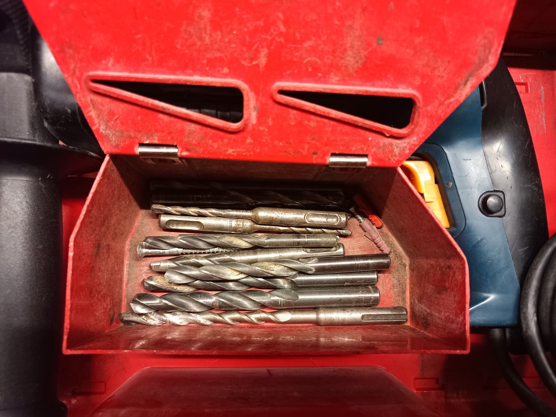 Bosch Trapani: Bosch Bohrmaschine – Usato da Oberegg venduto da 19franzi94 6