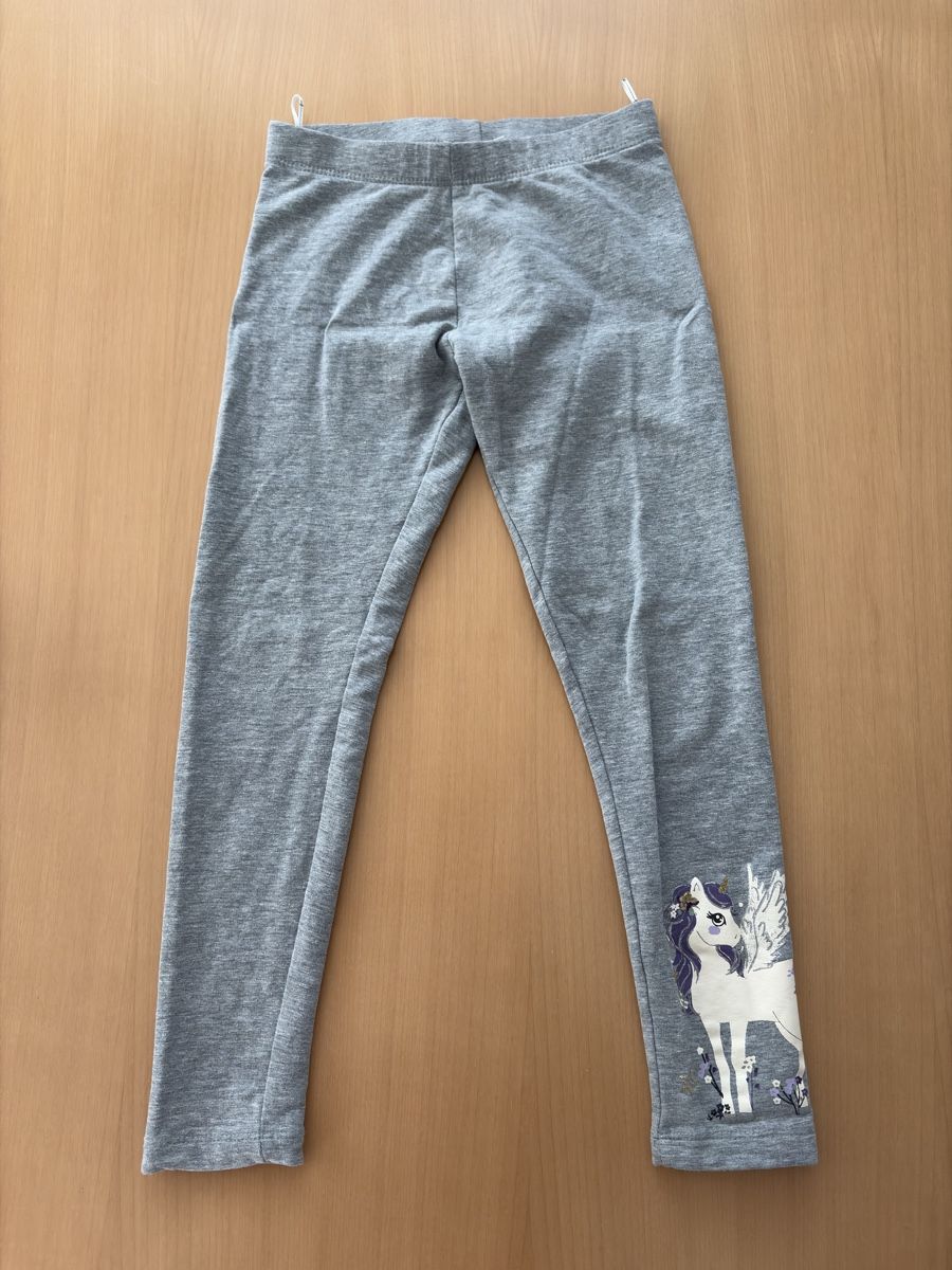 Kleiderpakete & -sets: Einhorn Kleid, Pullover, Hose Grösse 128 – Neu (gemäss Beschreibung) aus Forch von CorinneB-K 3