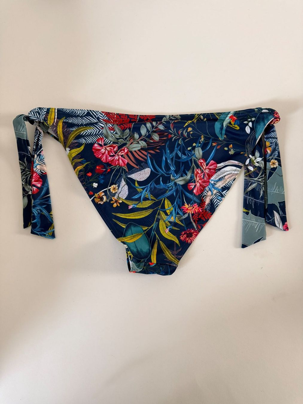 Triumph Costumi da bagno & Bikini: TRIUMPH, Bikini Tai BOTANICAL LEAF, Gr. 38, Florales Muster – Nuovo e nell'imballaggio originale da Rudolfstetten venduto da gst_g7xl 2