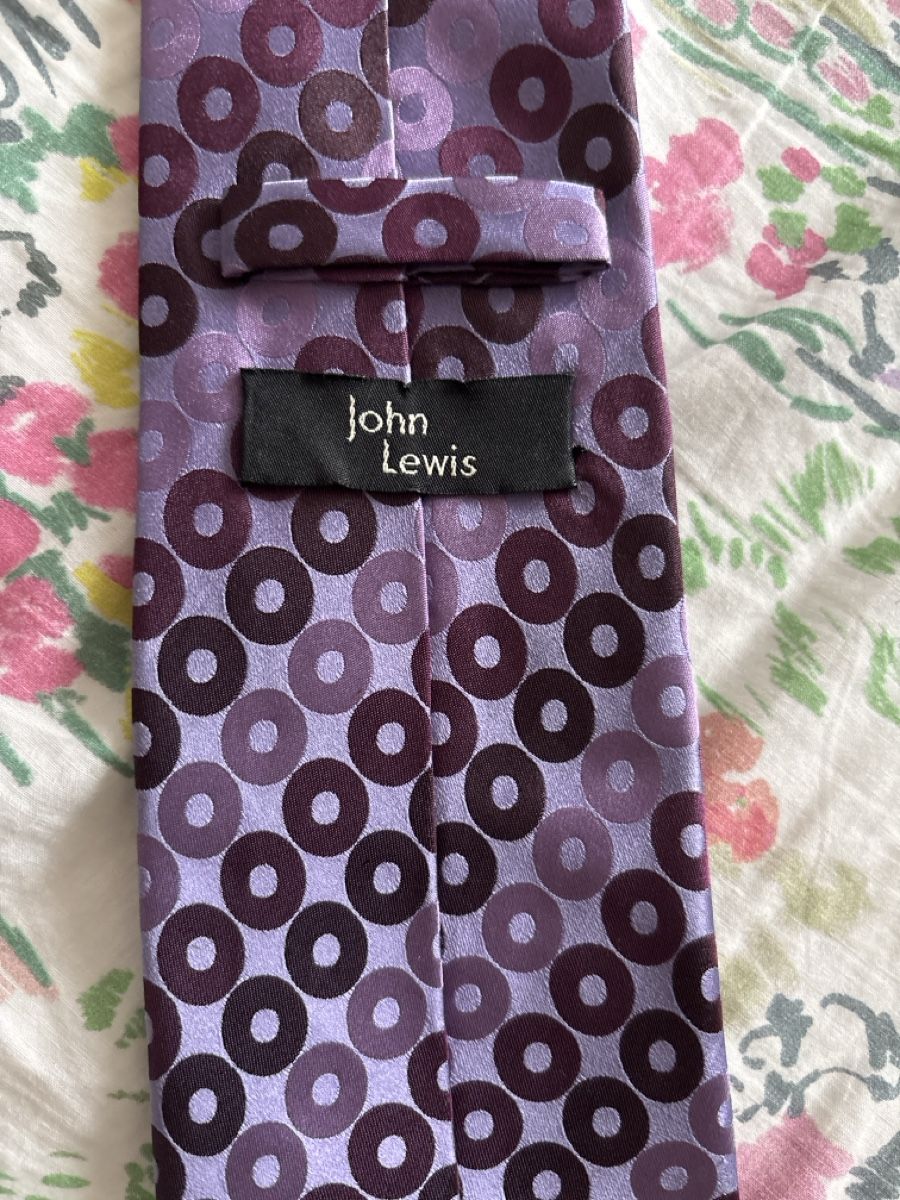 Cravatte: Luxury Tie John Lewis Purple Patterned Hand Made Accessory – Usato da Basel venduto da sid160 1