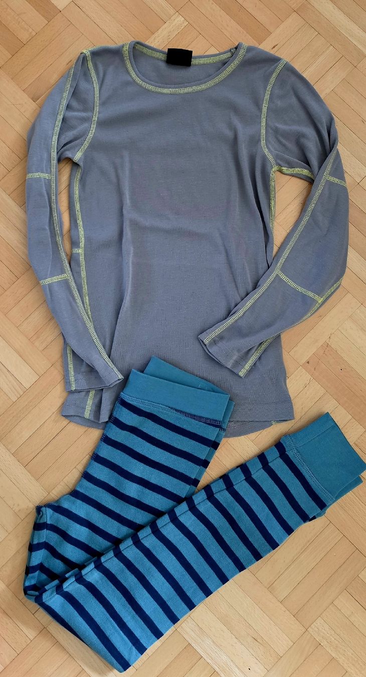 Unterwäsche: Thermoset 152 – Gebraucht aus Ruggell von liverzano1