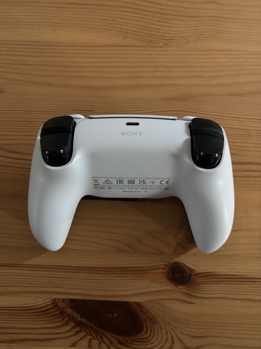Sony Controller: Sony Controller PS5 Dualsense – Neu (gemäss Beschreibung) aus Augst BL von Fabian2000 1