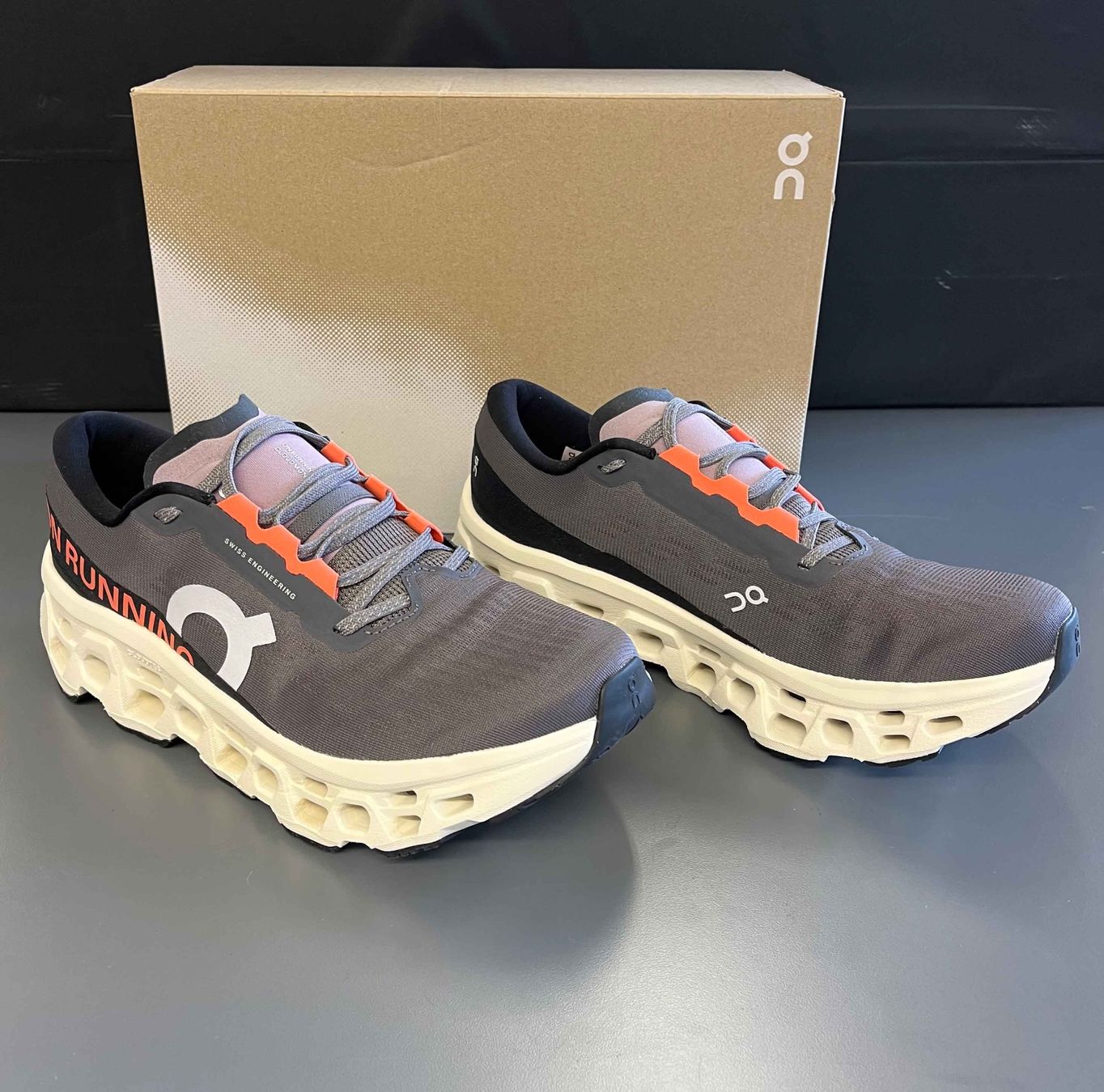 On Herrenschuhe: ON Running / Cloudmonster 3 / EUR 42.5 / US 9.0 / Run / Men – Gebraucht aus Riedholz von milkandchocolate 1