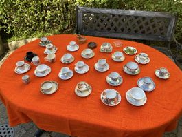 28 Vintage Tee und Kaffee Tassen + Untertassen