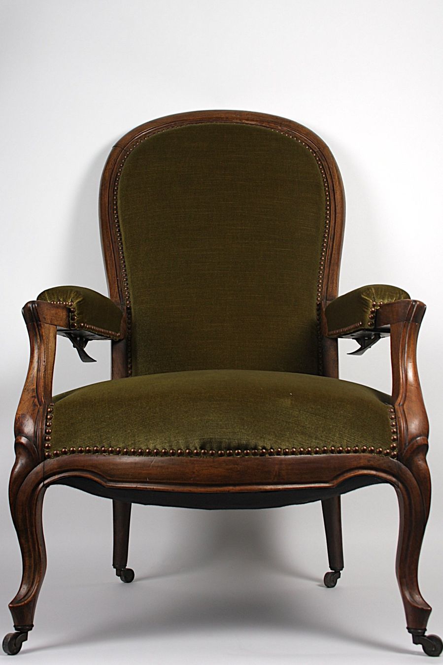Poltrone: Grüner Vintage Sessel mit Relaxfunktion – Usato da Zollikofen venduto da Restwert_Zollikofen