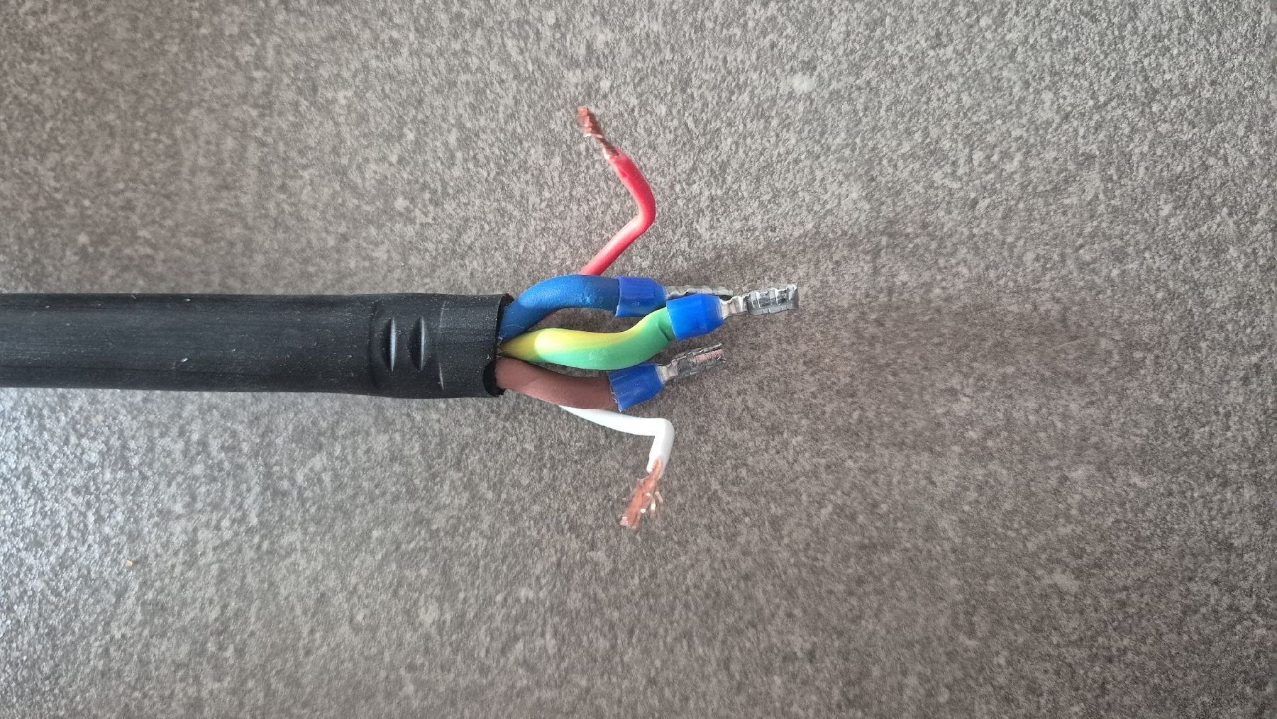 Caricabatterie: Ladekabel Typ 2, 1-Phasig, defekt - Stecker fehlt – Difettoso da Gachnang venduto da Deltablau 4