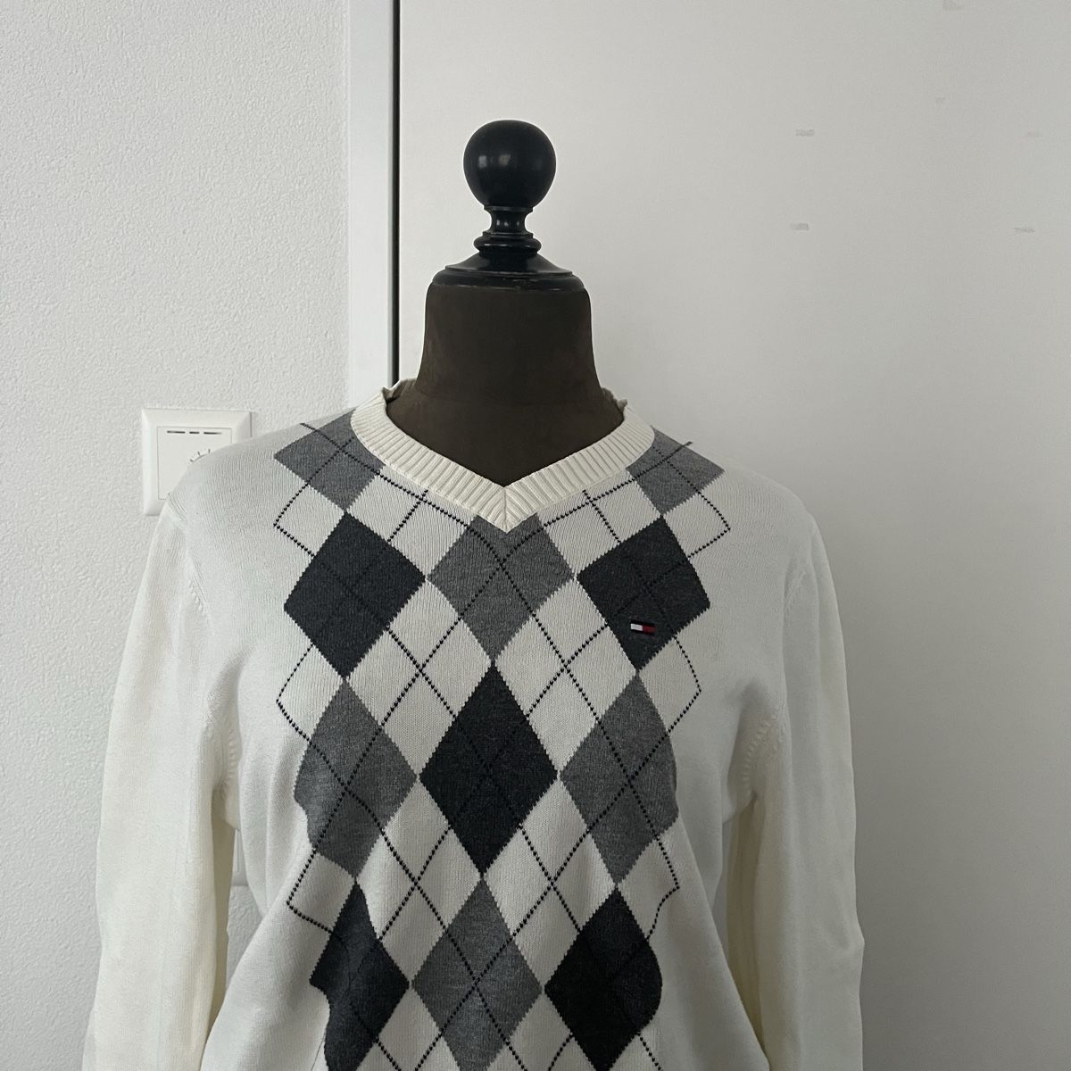 Tommy Hilfiger Pullover & Sweatshirts: Tommy Hilfiger Pullover – Neu (gemäss Beschreibung) aus Zug von saskia-chiara 1