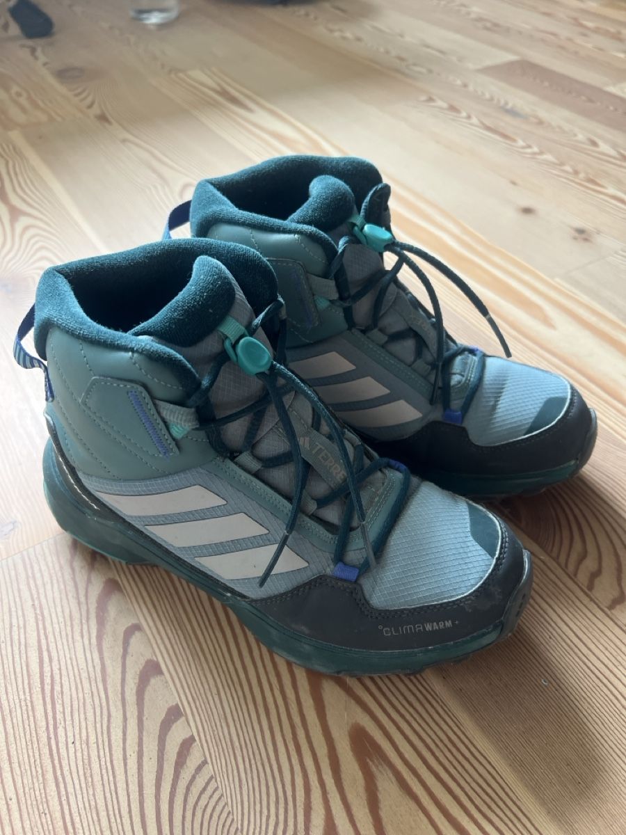 Adidas Herrenschuhe: Adidas Terrex Winter Boots Size 38 – Gebraucht aus Zürich von tsw_f52q 1